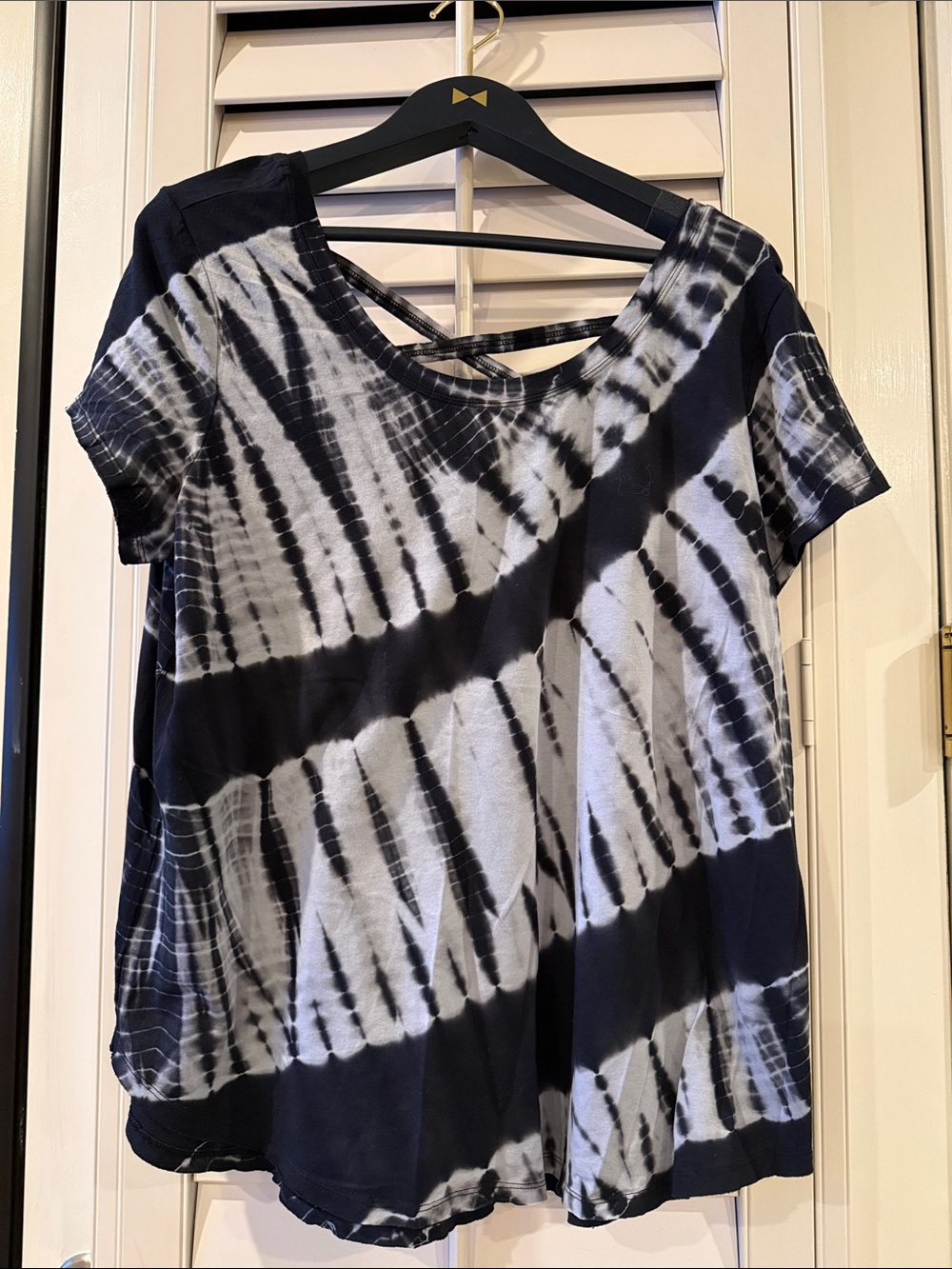 Calvin Klein Black & White Tie-Dye Short Sleeve Top with Crisscross Back